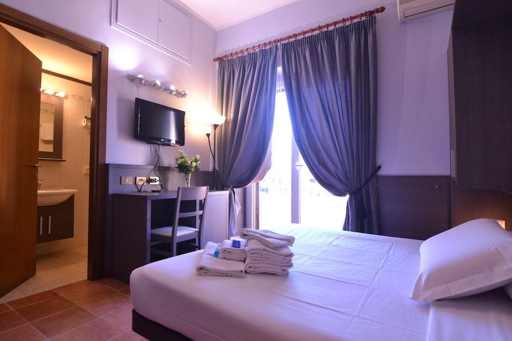 Hotel Mirti Roma Exterior foto