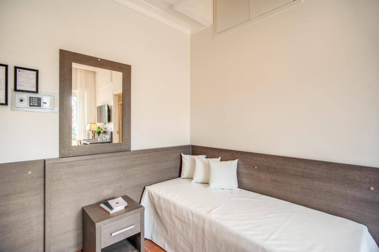 Hotel Mirti Roma Exterior foto
